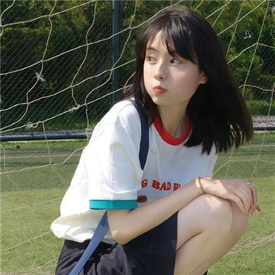 神秘裸女